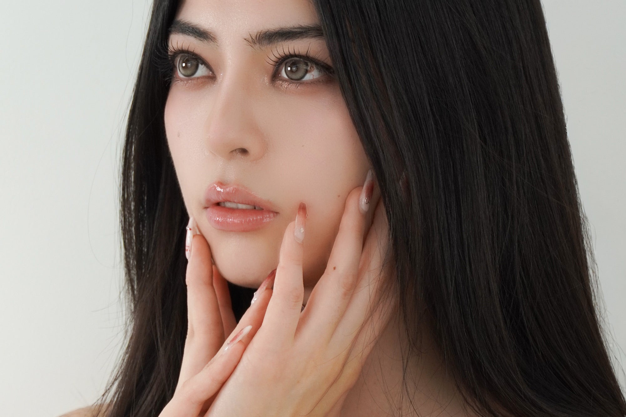 Close-up von einer Person mit Kontaktlinsen